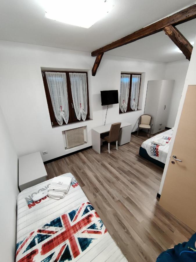 Albergo Baffo Chiuro المظهر الخارجي الصورة