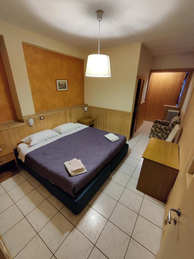 Albergo Baffo Chiuro المظهر الخارجي الصورة