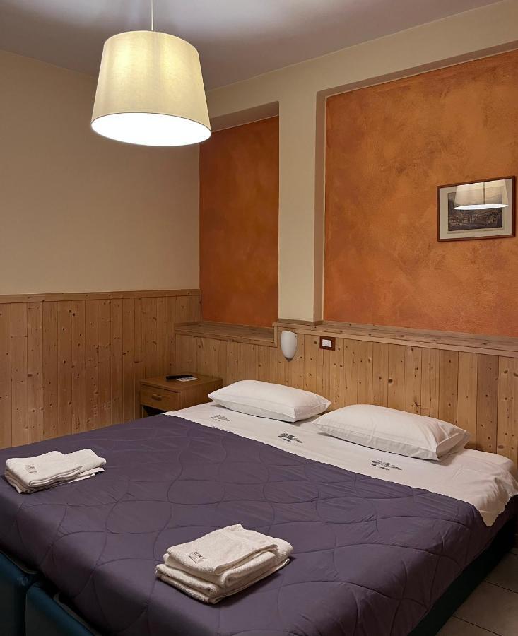 Albergo Baffo Chiuro المظهر الخارجي الصورة